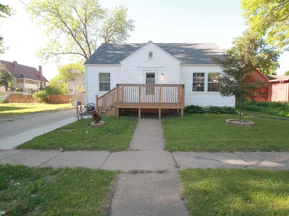 109 E State St, Clarinda, IA 51632