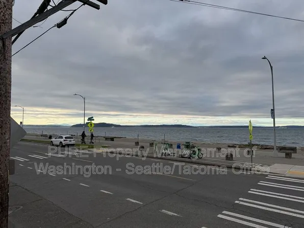 2356 Alki Ave SW, Seattle, WA 98116