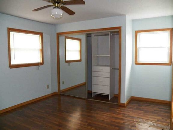 5th image of 1136 Evergreen Dr