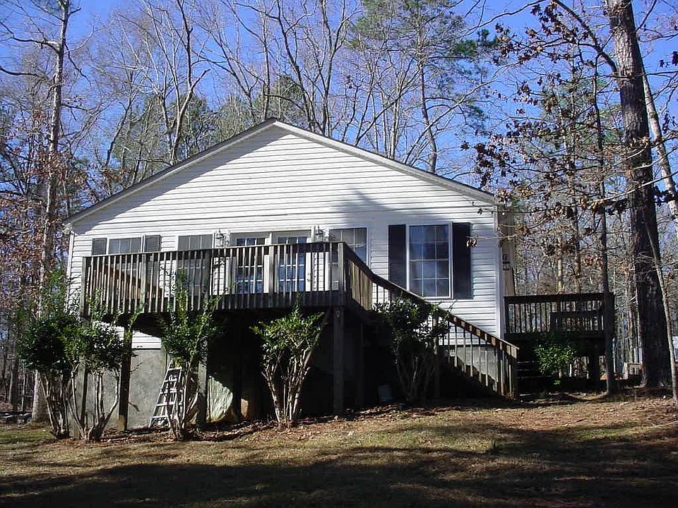 1st image of 221 Poinsettia Pl S
