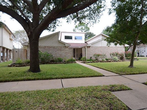 2nd image of 22902 Red Rock Canyon Ct