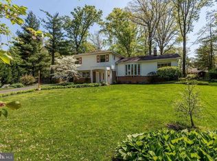 9109 Saranac Ct, Fairfax, VA 22032