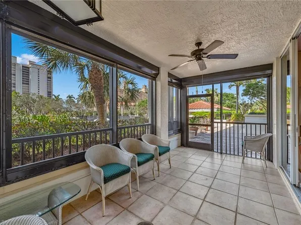 8720 Bay Colony DR #104, NAPLES, FL 34108