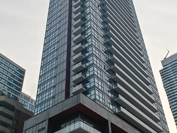 159 Dundas St E, Toronto, ON
