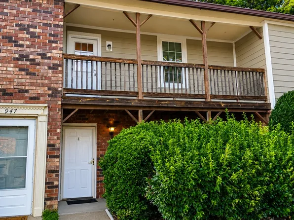 946 Coarsey Dr, Nashville, TN 37217