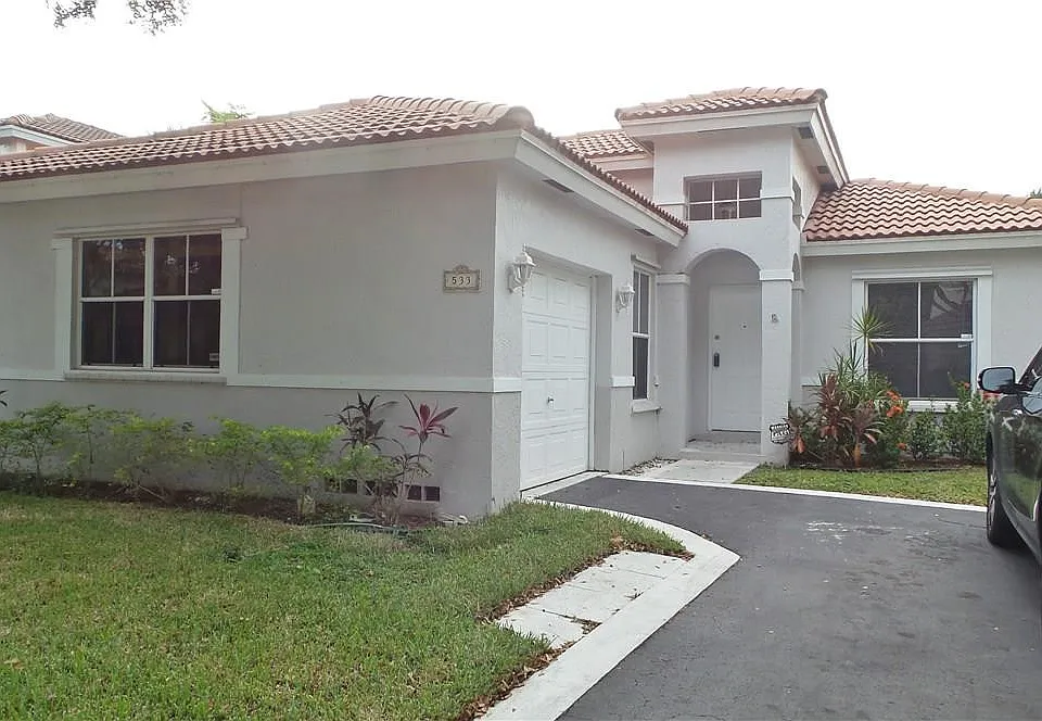 533 NW 47th Ave