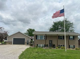 4801 Koester Rd, Wadesville, IN 47638