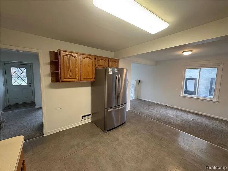 1079 Emmons Blvd — Photo 15