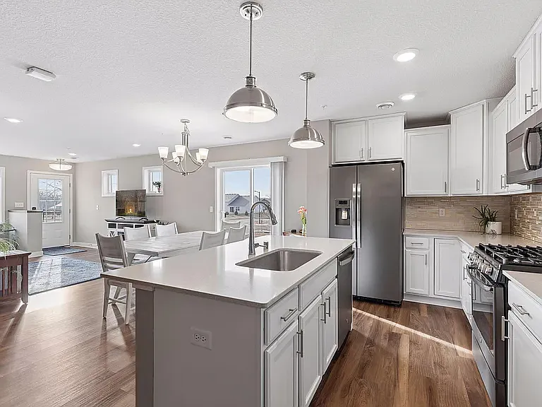 8067 Abercrombie Ln — Photo 33
