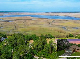 15592 Shark Rd W, Jacksonville, FL 32226