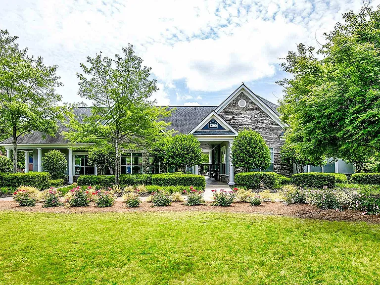 Halston McDonough Exterior 8
