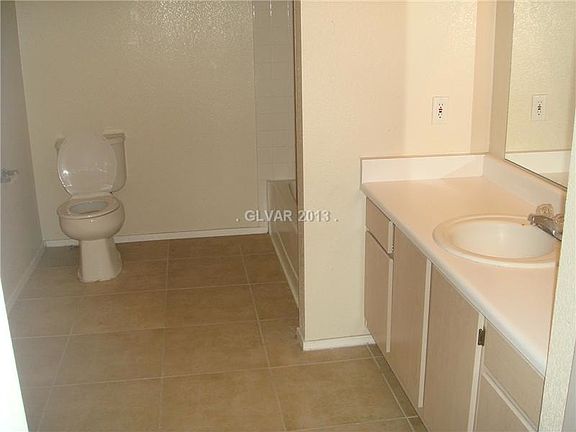 5th image of 1150 N Buffalo Dr APT 2034