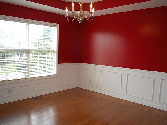 4th image of 3305 Sunny Slope Dr