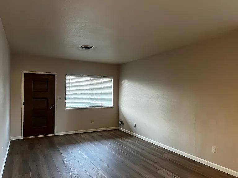 332 Felton Way #332 — Photo 8