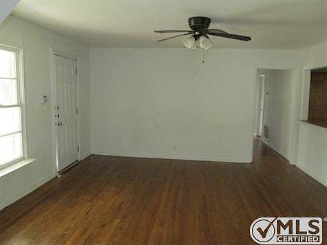 5th image of 4123 Carma Dr