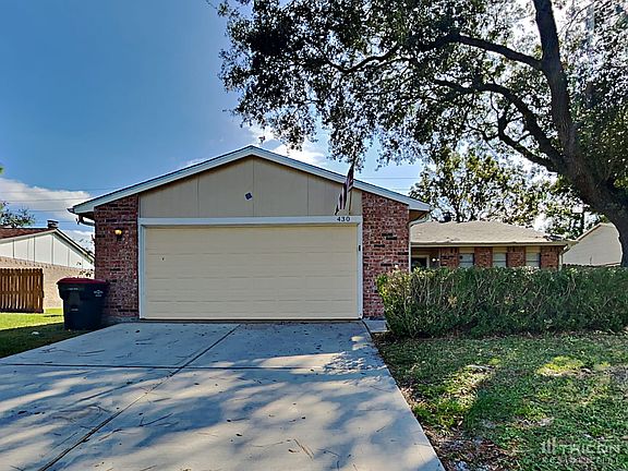 2nd image of 430 Tara Plantation Dr