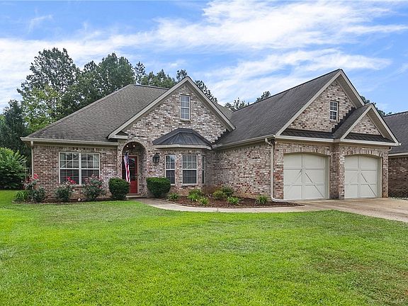 2nd image of 13655 Old Ivey Dr