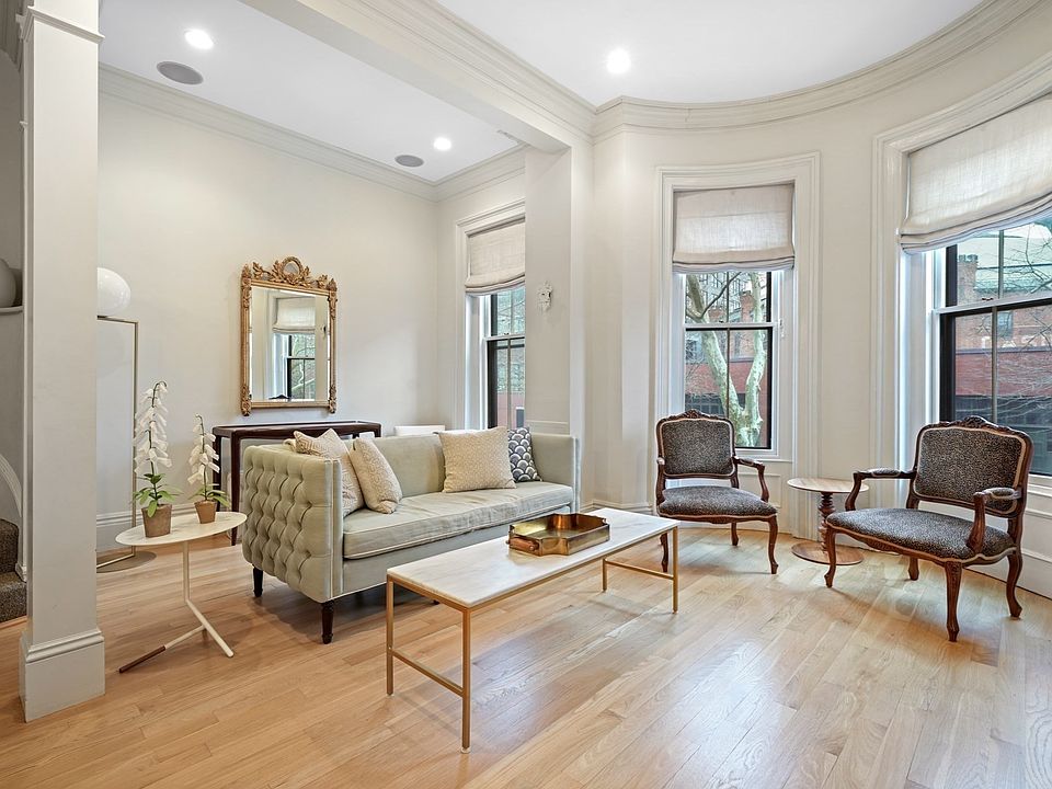 1st image of 43 Warren Ave #2
