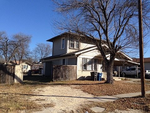 5th image of 323 Cornell Ave