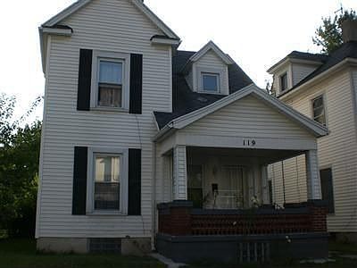 1st image of 119 S McGee St
