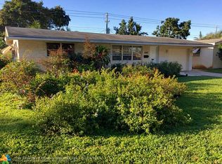 8120 NW 11th St, Pembroke Pines, FL 33024