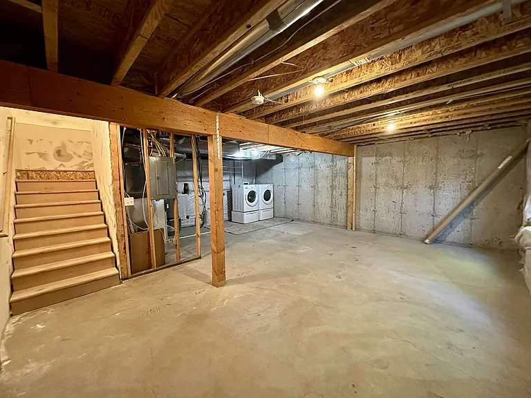 7942 S 5095 W — Photo 21
