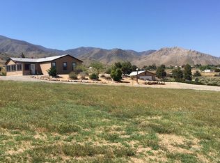 10670 Yucca Way, Weldon, CA 93283