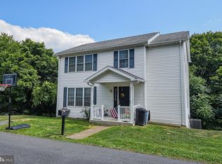 75 Hickory Dr, Ridgeley, WV 26753
