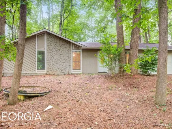 477 Jon Scott Dr, Alpharetta, GA 30009