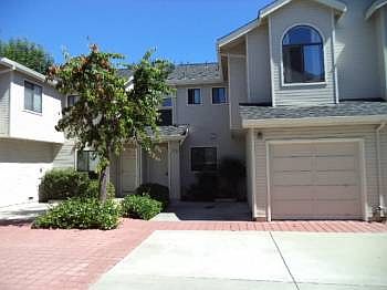 1st image of 363 Bundy Ave