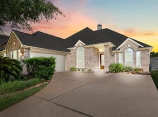9122 Robinhoods Well Dr, Spring, TX 77379