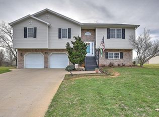 113 Grimm Rd, Kingsport, TN 37663