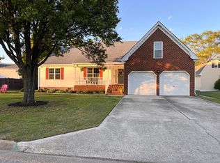 2324 Bluewing Ln, Chesapeake, VA 23323