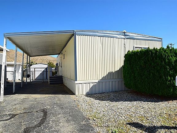 4th image of 56254-29 Palms Hwy Space 26