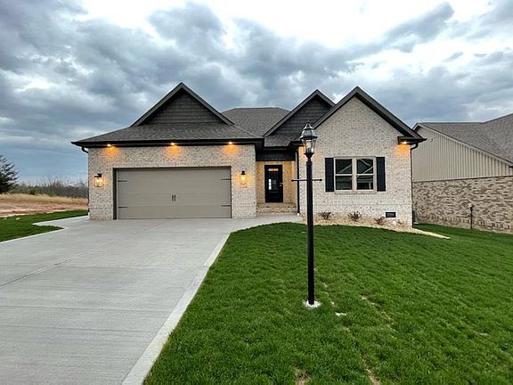 3rd image of 7844 Saddlebrooke Dr