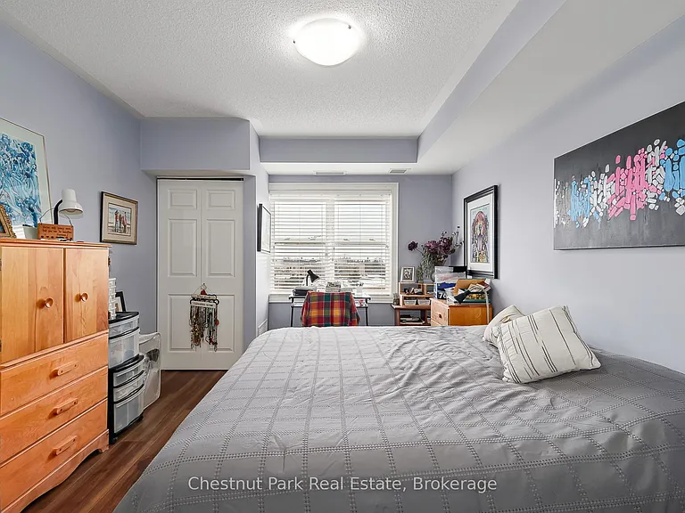91 Raglan St #412 — Photo 17