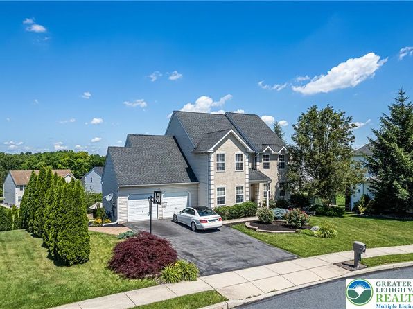 202 McNair Cir