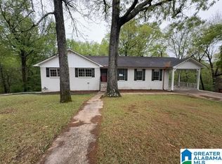 301 8th Pl, Pleasant Grove, AL 35127