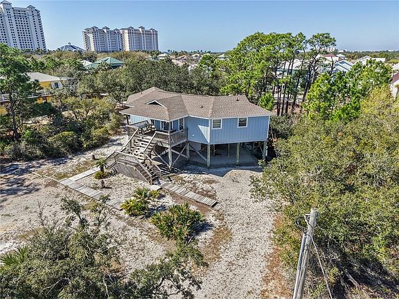 4th image of 701 Cabana Beach Rd