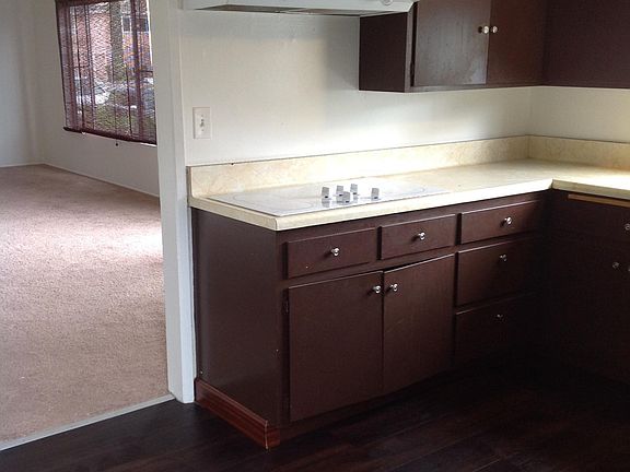 2nd image of 120 Bonito Ave APT 1