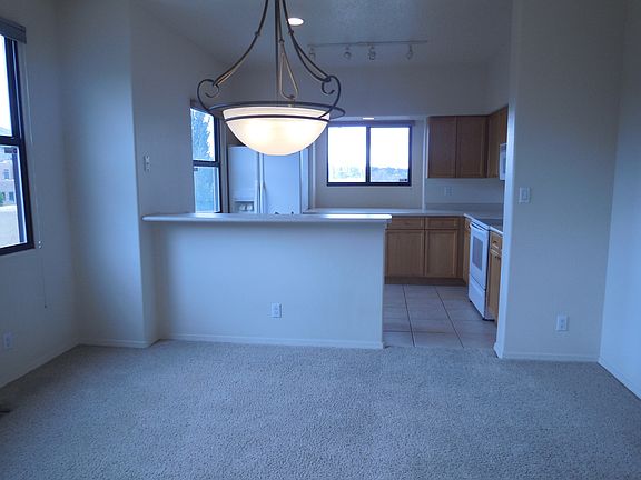 4th image of 13815 Serenity Hills Ct SE