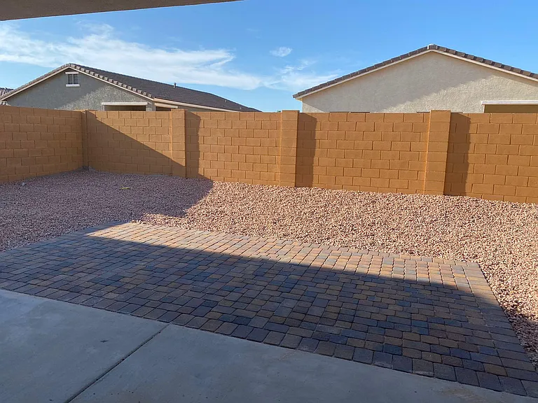976 E White Wing Dr — Photo 9