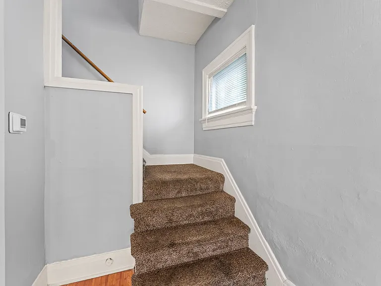 181 W Norman Ave — Photo 12