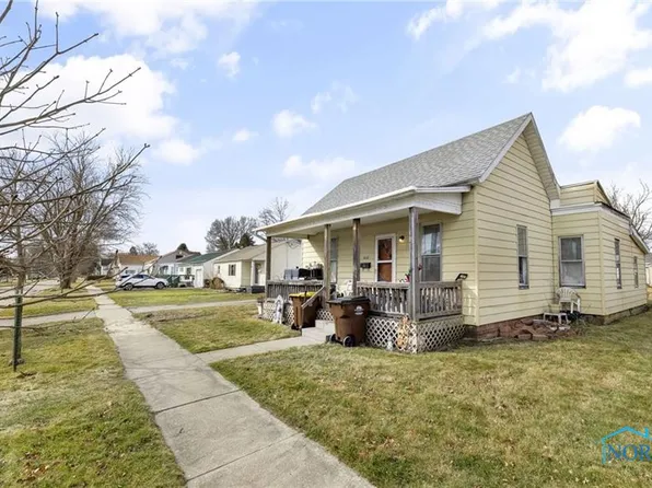 916 Riverside Ave, Defiance, OH 43512