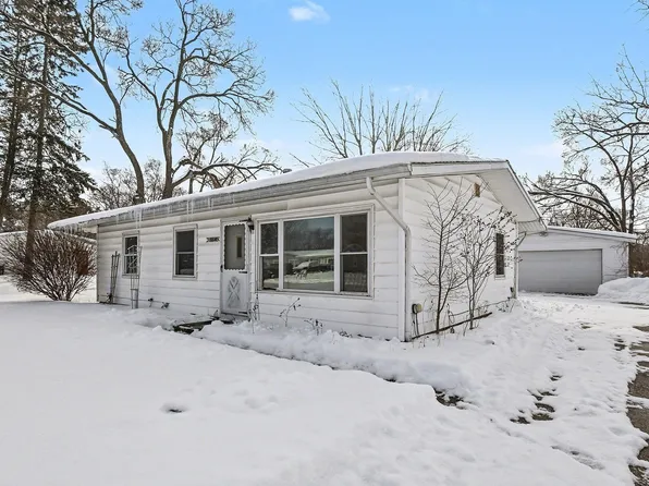 15638 Hamilton St, Granger, IN 46530