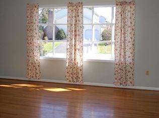 2110 Northbrook Dr, Lancaster, PA 17601