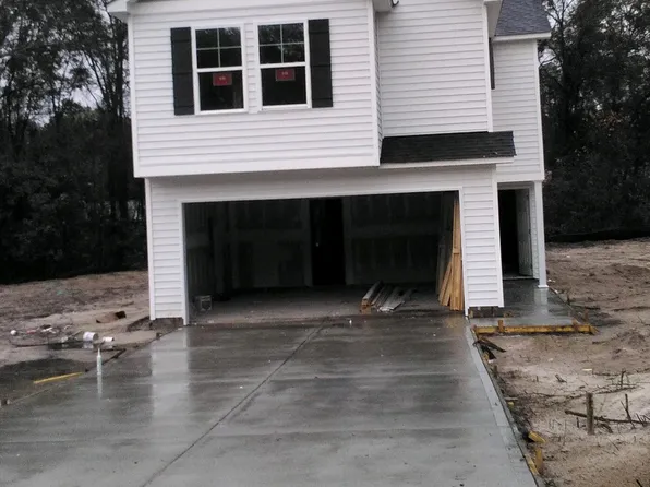 211 Chelsea Drive, Snow Hill, NC 28580