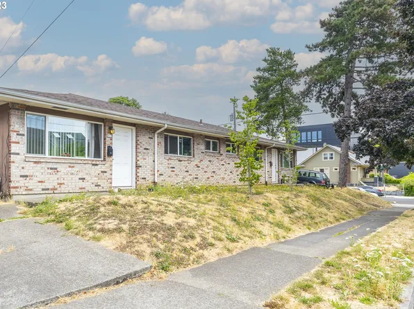 909 N Blandena St, Portland, OR 97217