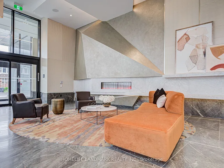 858 Dupont St #Penthouse 06 — Photo 36