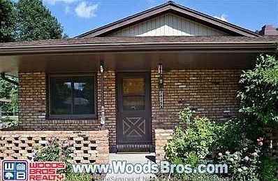 2nd image of 2820 S 52nd St